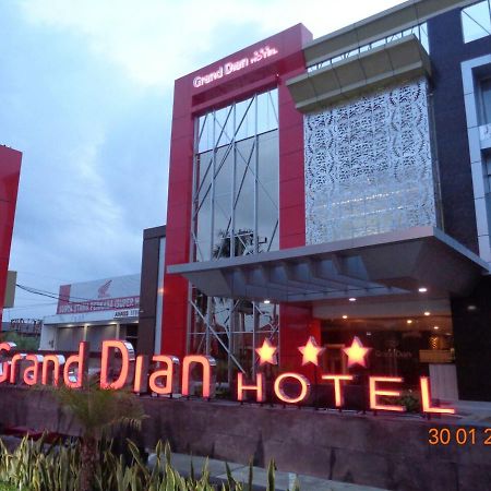Grand Dian Hotel Slawi Tegal  Exterior foto